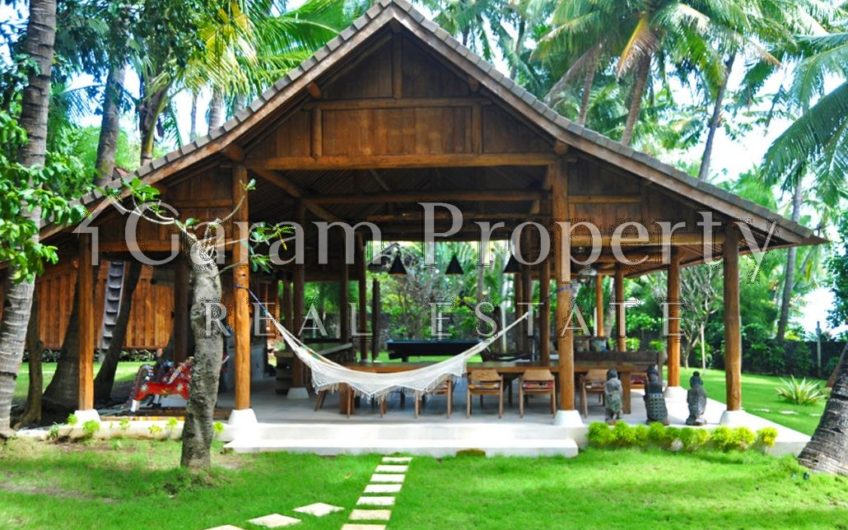 Beach Front Villa in Karangasem (SOLD)