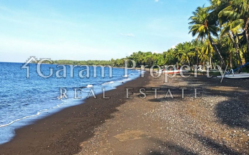 Beach Front Villa in Karangasem (SOLD)