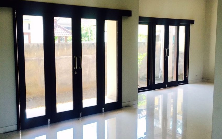 Hot Deal House IB Mantra