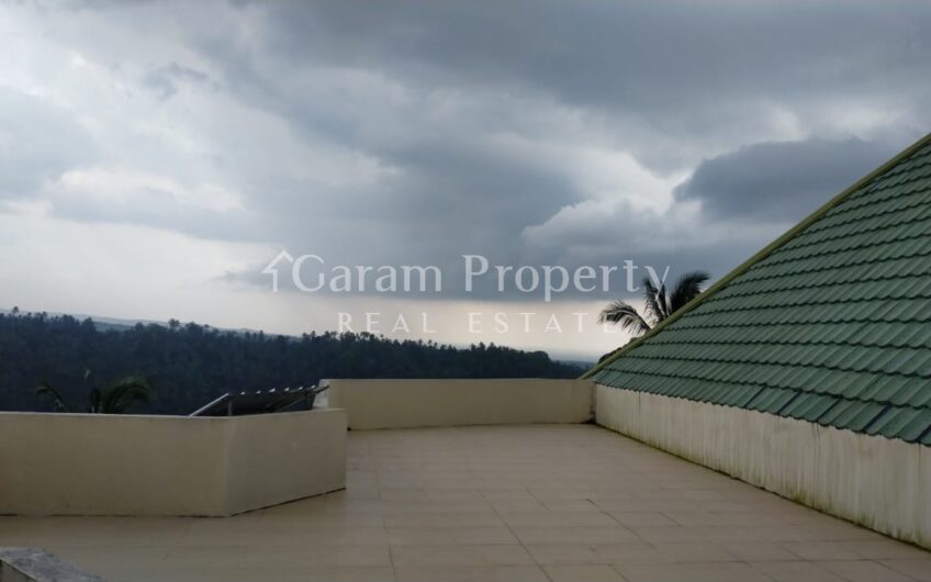 Villa with 7 Hills View