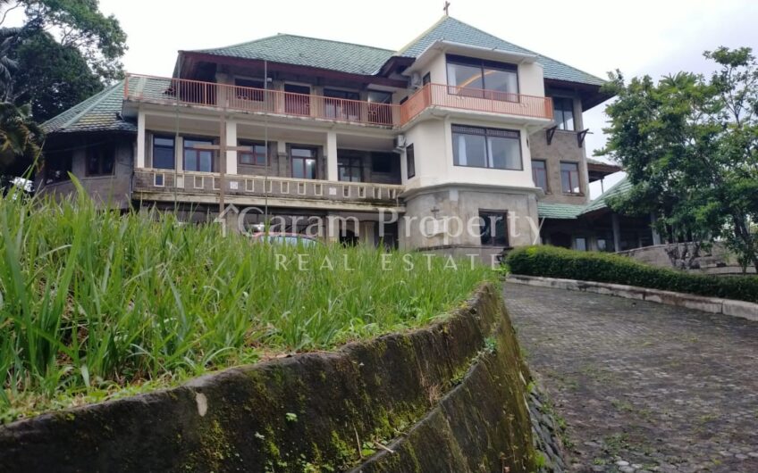 Villa with 7 Hills View