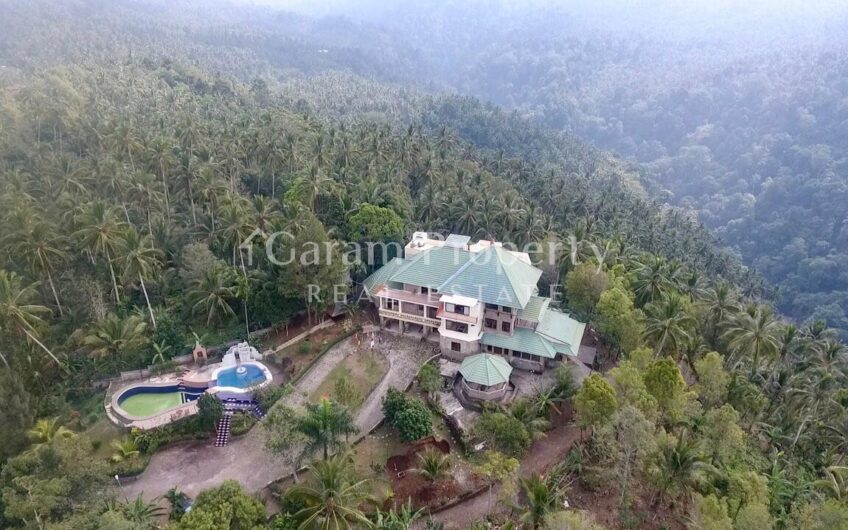 Villa with 7 Hills View