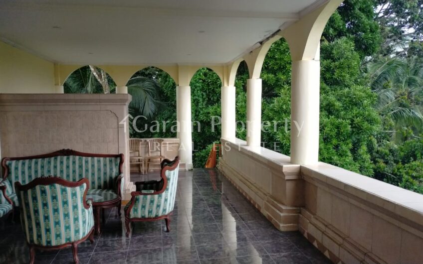 Villa with 7 Hills View