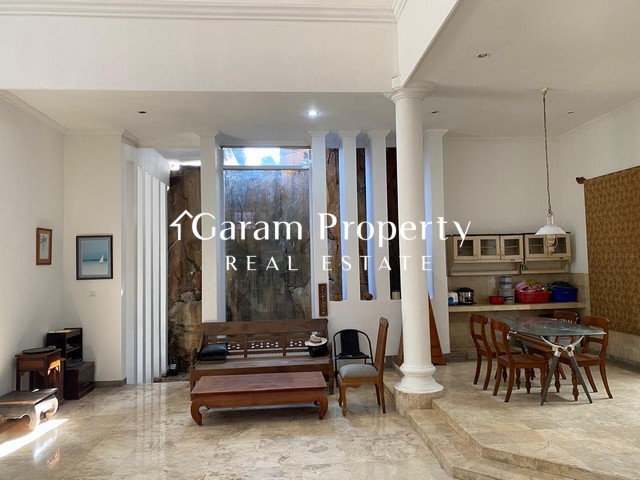 Beautiful House for Lease with Spacious Land in West Denpasar