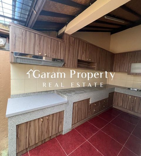 Stunning Villa for Sale in Balangan