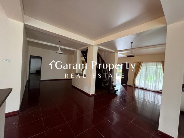 Stunning Villa for Sale in Balangan