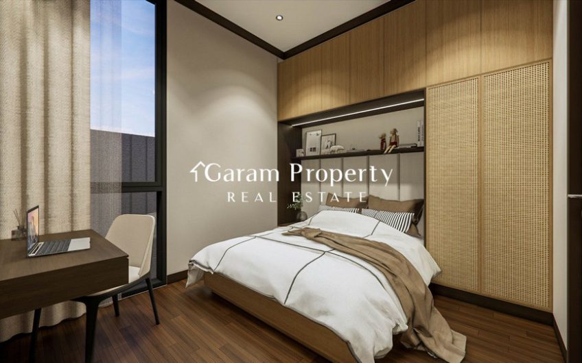 One Gate System  Exclusive House for Sale in Pemogan