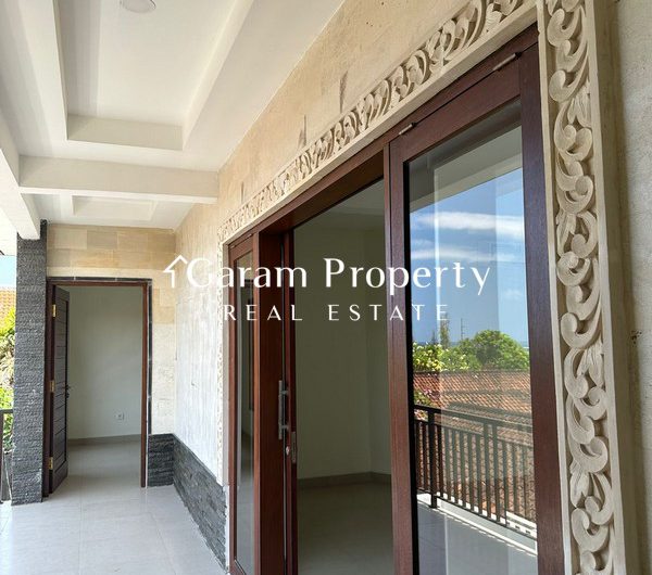 Cozy Villa for Sale with Pool in Sanur
