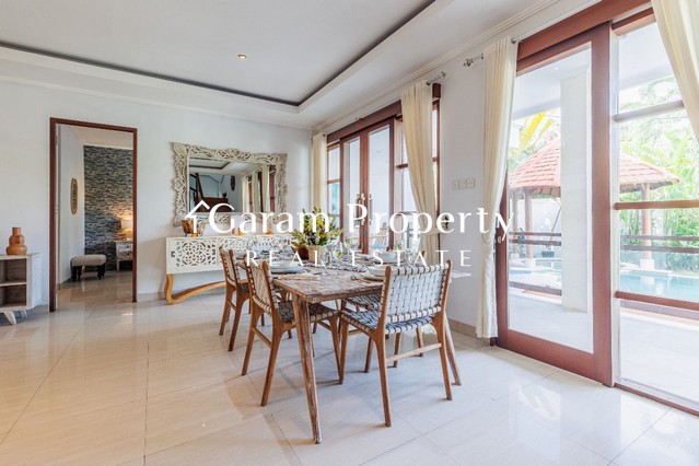 Beautiful Villa for Lease in Kerobokan Min. 25 Years