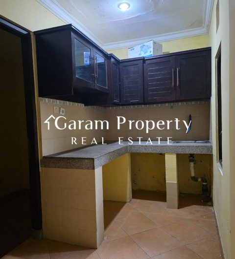 Warm House for Sale in Sesetan!
