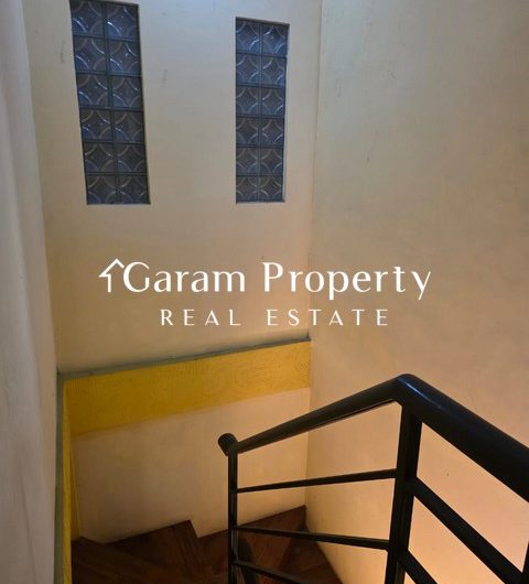Warm House for Sale in Sesetan!