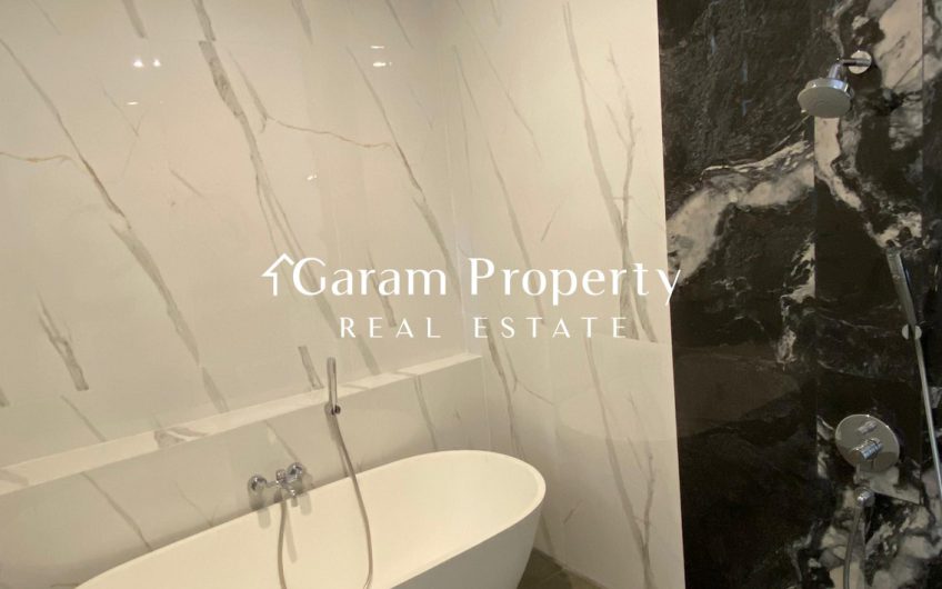 Beautiful Villa for Lease in Kesiman !