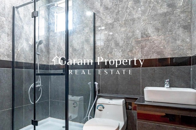 Cozy Villa for Lease in Renon!