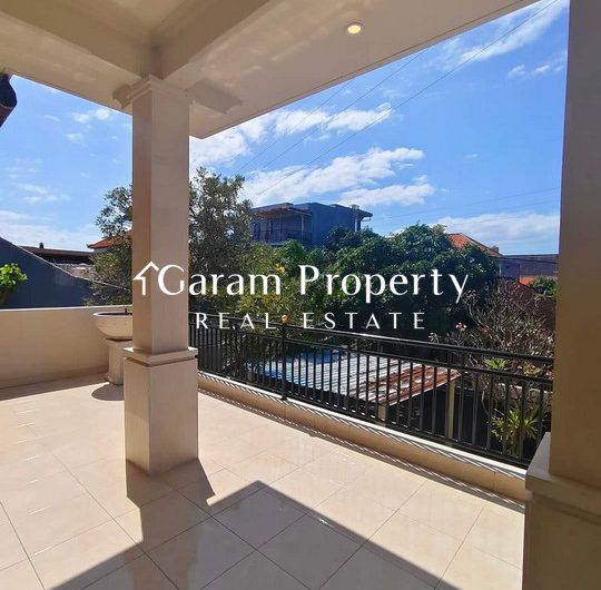 Best Deal Villa for Sale in Sanur!