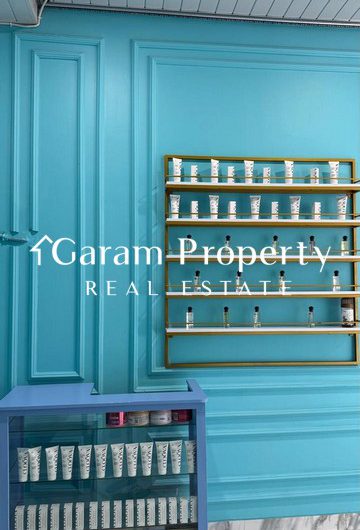 Full Equipped Salon for Lease in Kerobokan