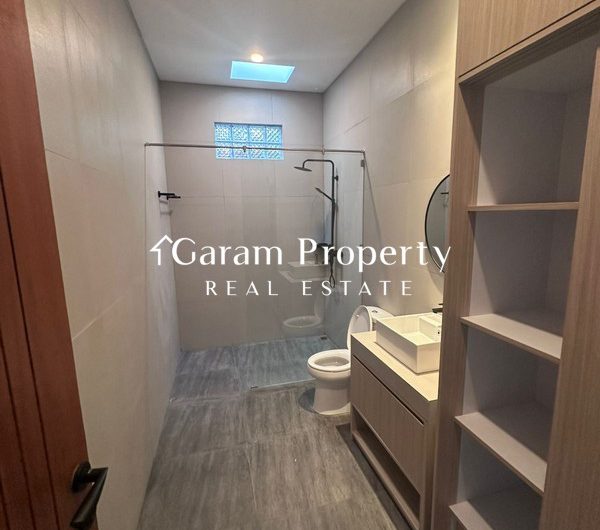 Brand New Villa for Lease in Buduk