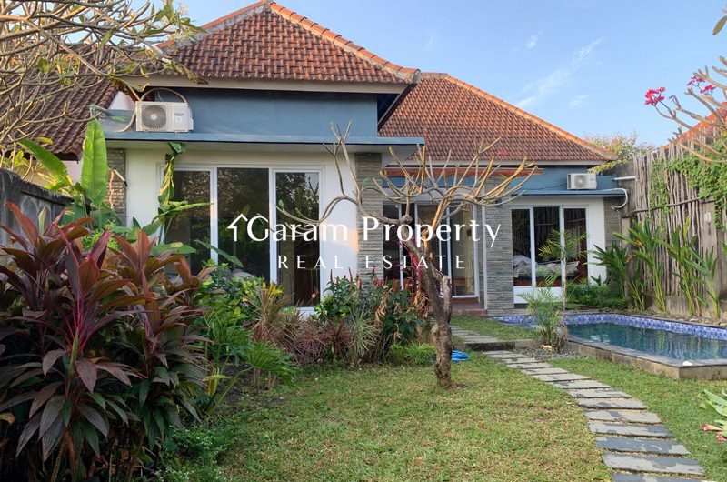 Cozy House for Sale in Sanur!