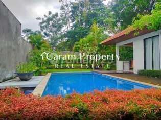 Spacious Villa for Sale in Jimbaran!