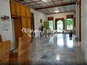 Spacious Villa for Sale in Jimbaran!