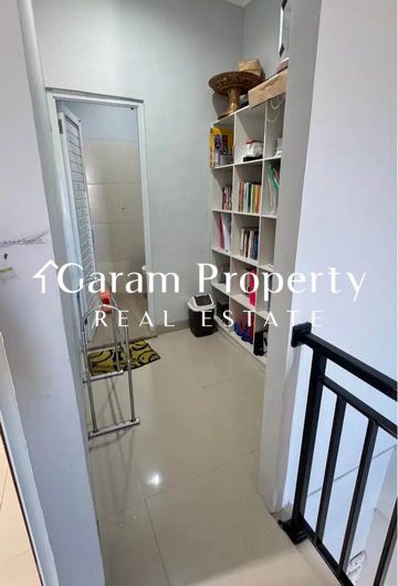 Warm House for Sale in Sidakarya!