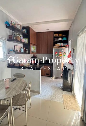Warm House for Sale in Sidakarya!