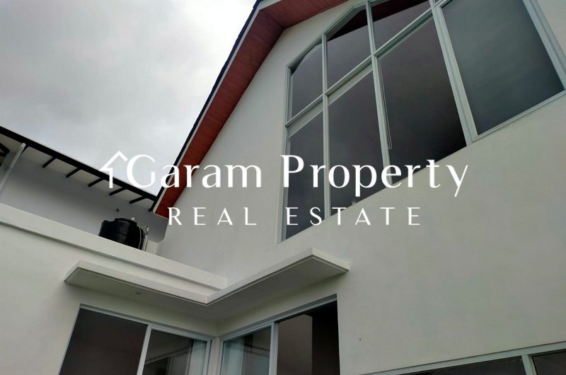 New House for Lease in Cepaka!