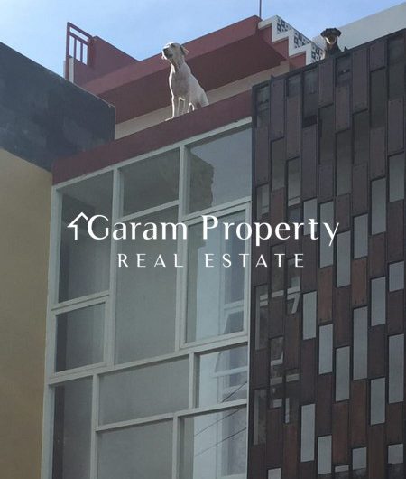 Strategic Shophouse for Sale in Ida Bagus Mantra!