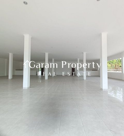 Commercial Building for Lease in Klungkung!