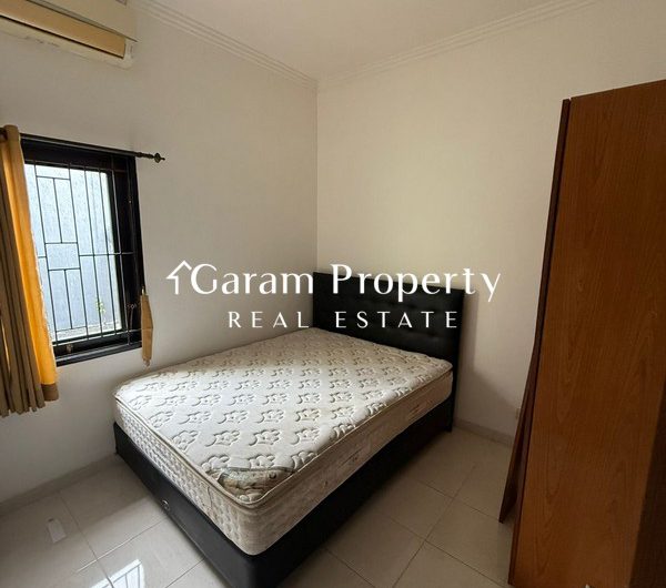 One Gate System House for Lease in Jimbaran!