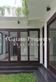 Strategic House for Sale in Jimbaran!