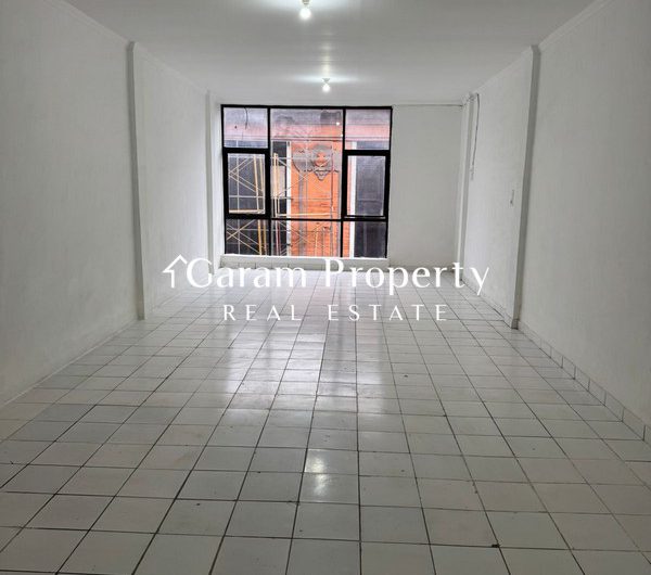 Strategic Shophouse for Sale in Teuku Umar!