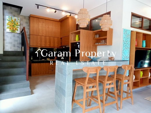Beautiful Villa for Lease in Abianbase!