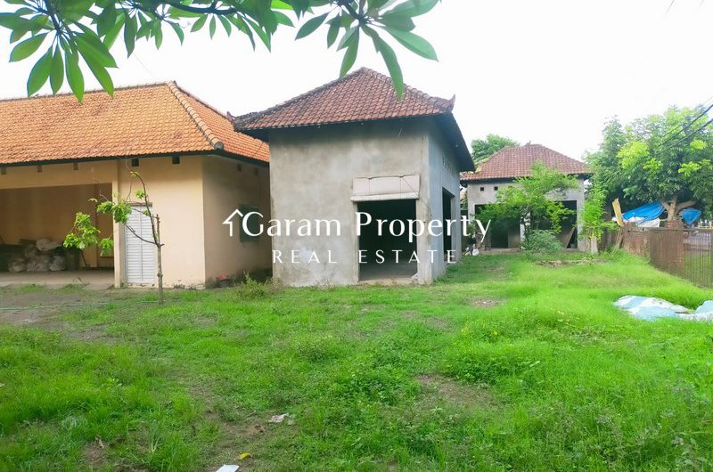 Strategic Showroom for Sale in Ida Bagus Mantra!