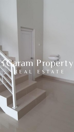 Strategic Shophouse for Sale in Nusa Dua!