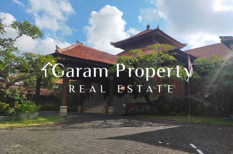 Beach Front Hotel for Sale in Jimbaran!