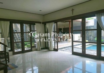 Beautiful Villa for sale in Sanur!