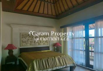 Beautiful Villa for sale in Sanur!
