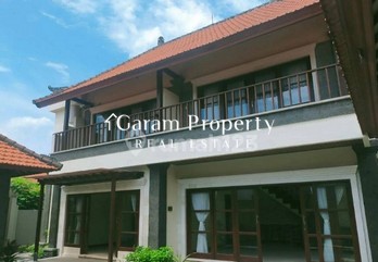 Beautiful Villa for sale in Sanur!