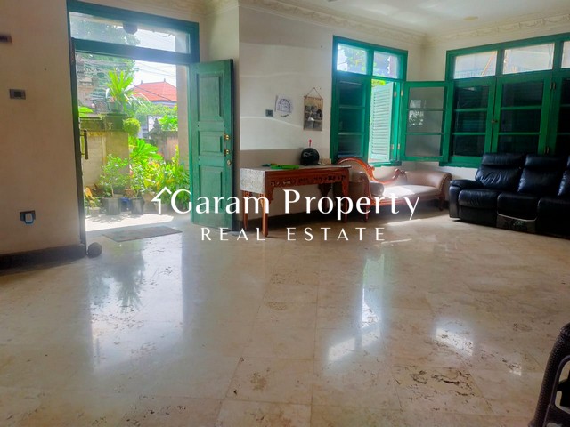 Strategic Commercial Building for Sale in North Denpasar! (Sold)