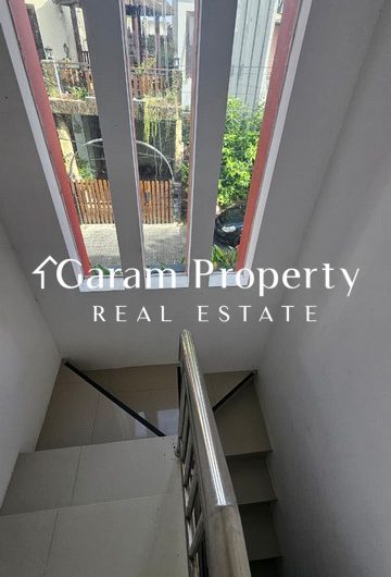 Nice House for Sale in Teuku Umar Barat!