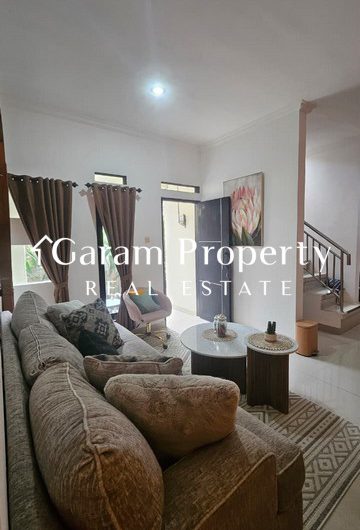 Nice House for Sale in Teuku Umar Barat!