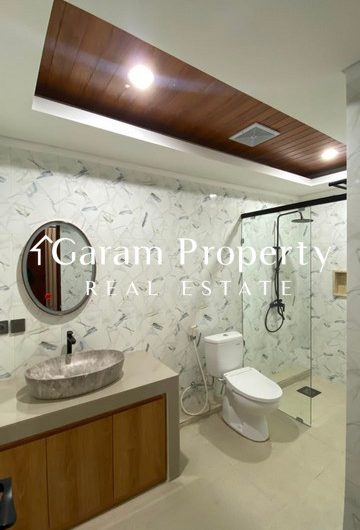 Cozy Villa for Lease in Sanur!