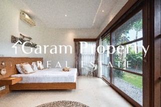 Family Villa for Lease in Berawa!